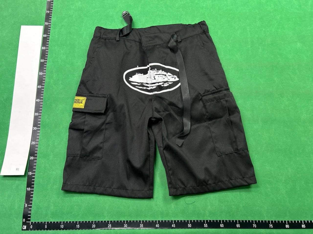 Corteiz Shorts( 28 + styles)