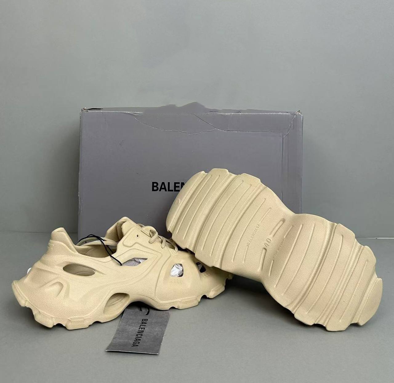 Balenciaga HD