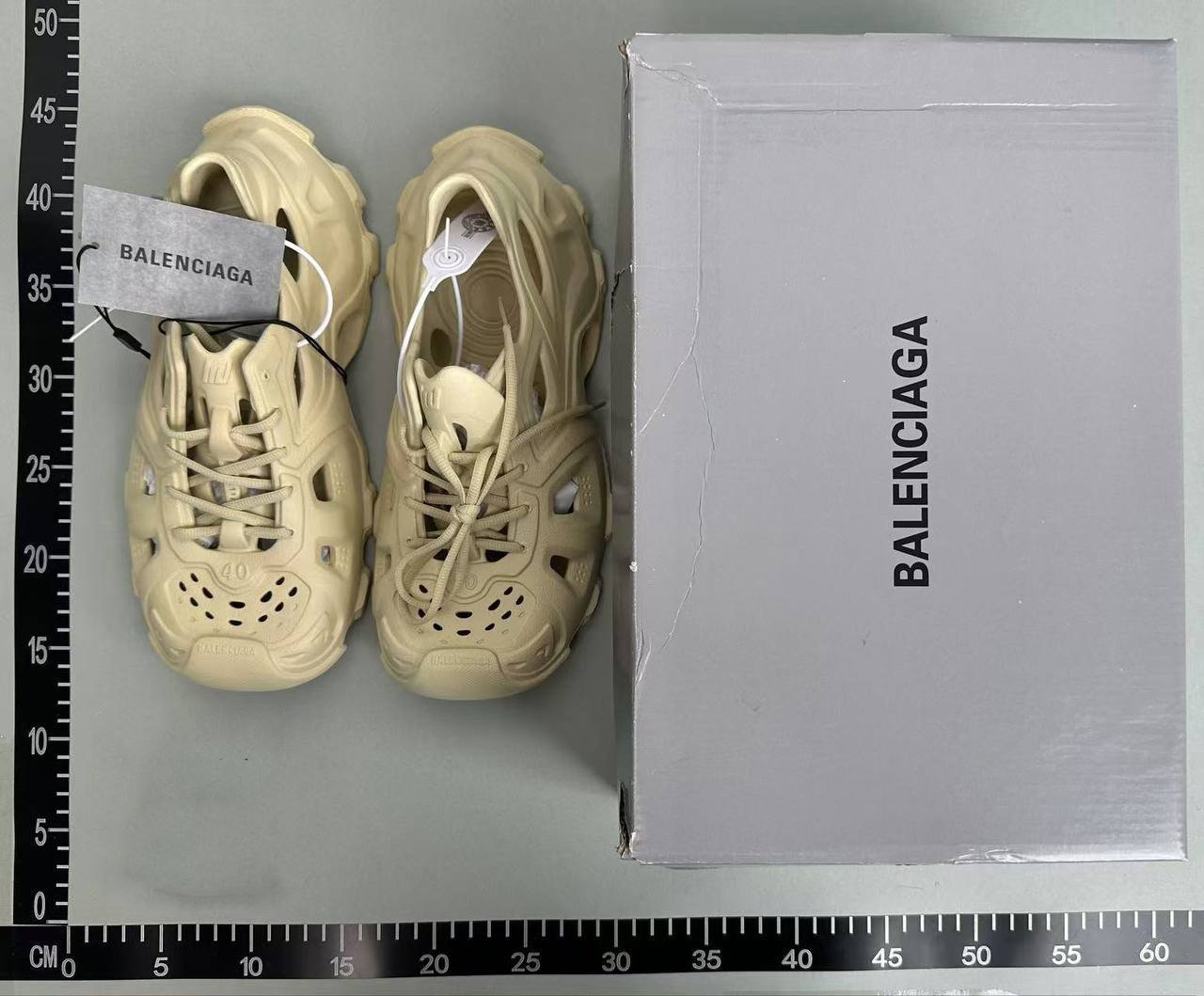 Balenciaga HD