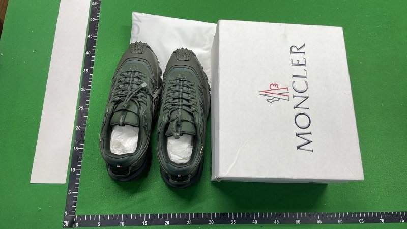 Moncler Trailgrip GTX shoes