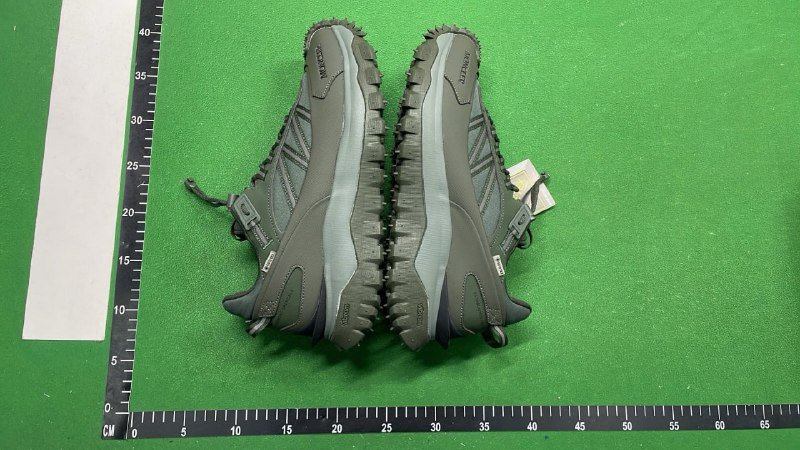 Moncler Trailgrip GTX shoes