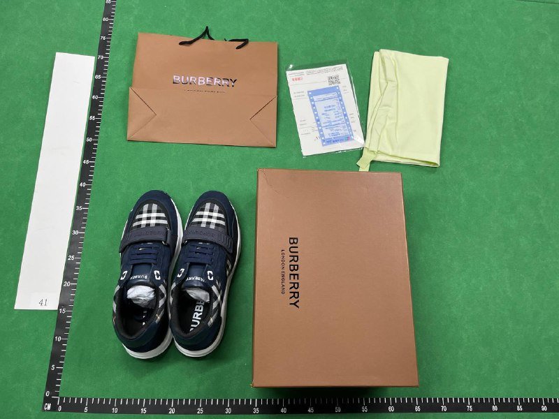 Burberry shoes (40 styles)