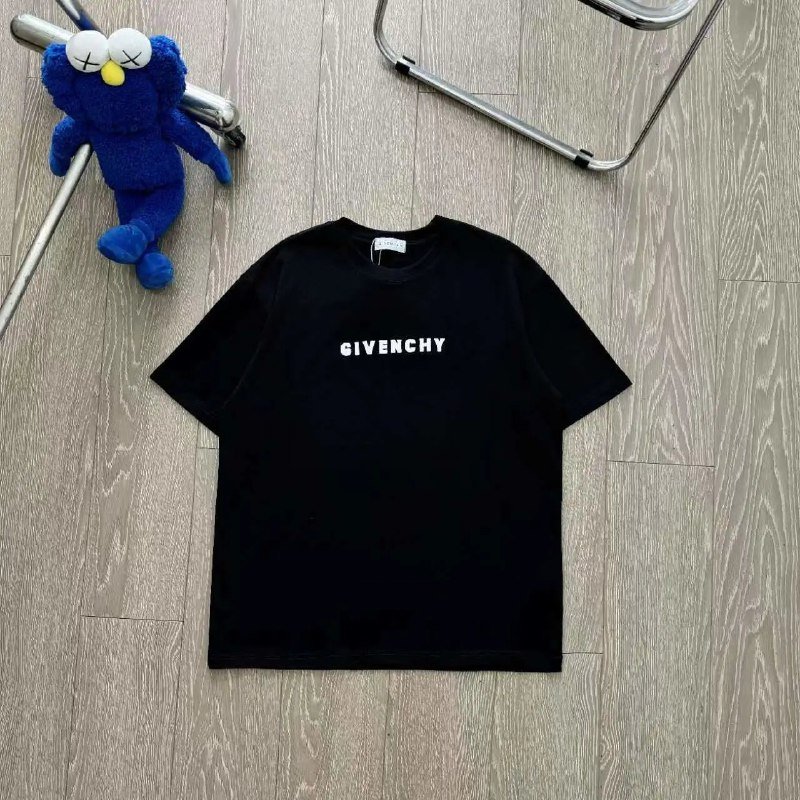Givenchy/The North Face T-shirt