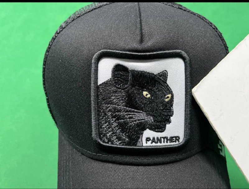 Animal baseball cap  (40 CP)