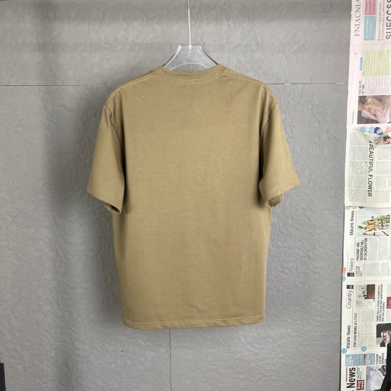 Gucci minimalist short sleeves