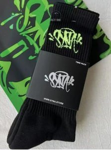 Syna world BeanieSyna world Socks