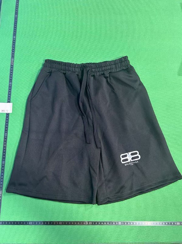 Multi brand LV Burberry, Balenciaga, Kroos Heart - Shorts