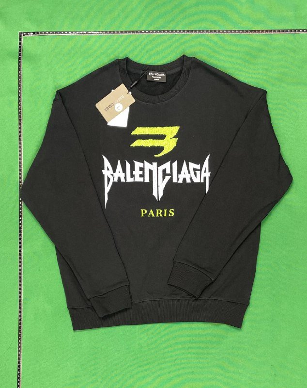 BALENCIAGA Long-sleeved