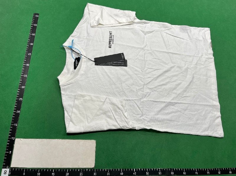 represent T-shiret  (40 CP)