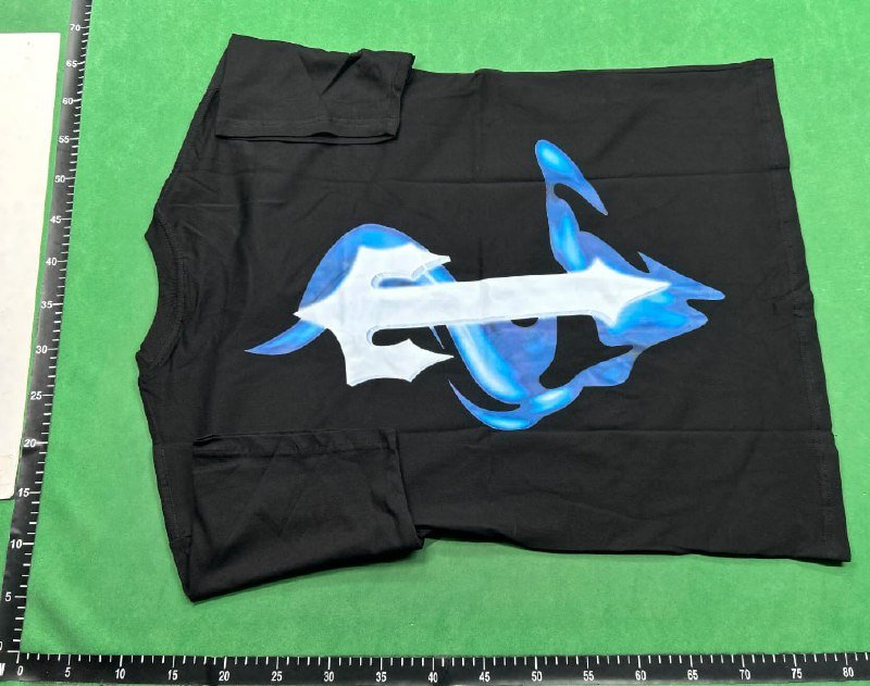 trapstar T-shirt  (40 CP)